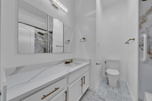 729 Claridge Drive, Arlington, TX 76018