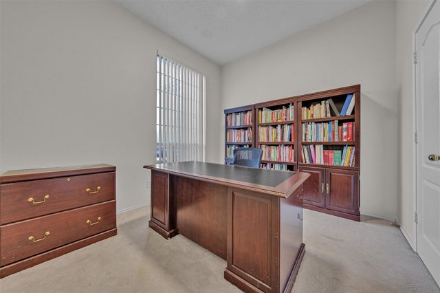 729 Claridge Drive, Arlington, TX 76018