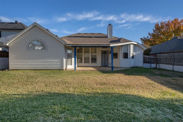 729 Claridge Drive, Arlington, TX 76018