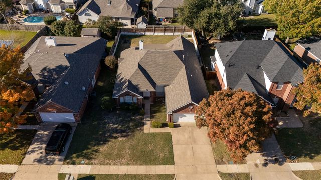 729 Claridge Drive, Arlington, TX 76018