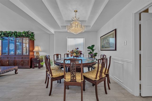 729 Claridge Drive, Arlington, TX 76018