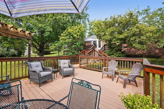 1804 Deer Run Rd, La Grange, KY 40031