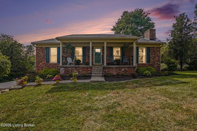 1804 Deer Run Rd, La Grange, KY 40031