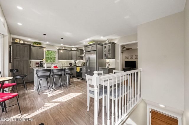1804 Deer Run Rd, La Grange, KY 40031