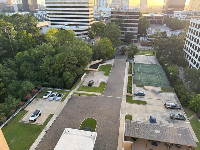 49 Briar Hollow Lane 1201, Houston, TX 77027