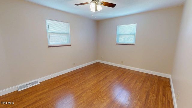4561 Birchwood Circle, Morristown, TN 37814