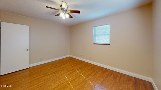 4561 Birchwood Circle, Morristown, TN 37814