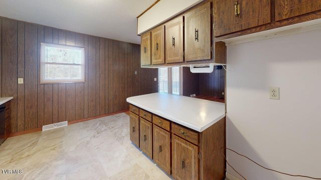 4561 Birchwood Circle, Morristown, TN 37814