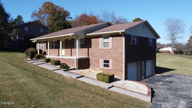 4561 Birchwood Circle, Morristown, TN 37814