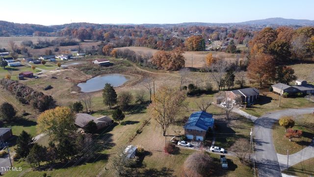 4561 Birchwood Circle, Morristown, TN 37814