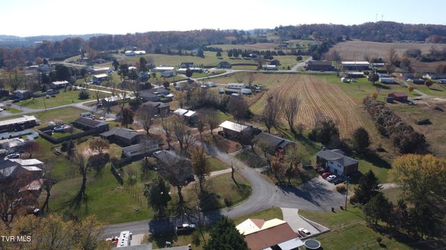 4561 Birchwood Circle, Morristown, TN 37814