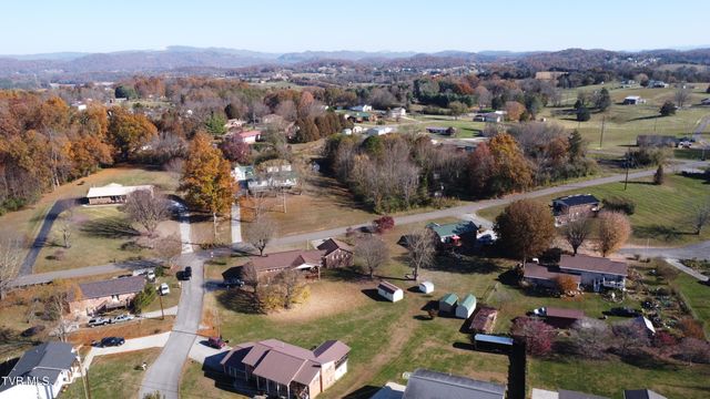 4561 Birchwood Circle, Morristown, TN 37814