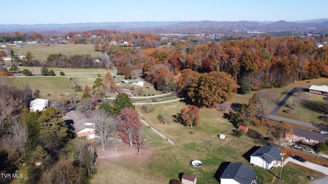 4561 Birchwood Circle, Morristown, TN 37814