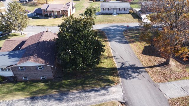 4561 Birchwood Circle, Morristown, TN 37814