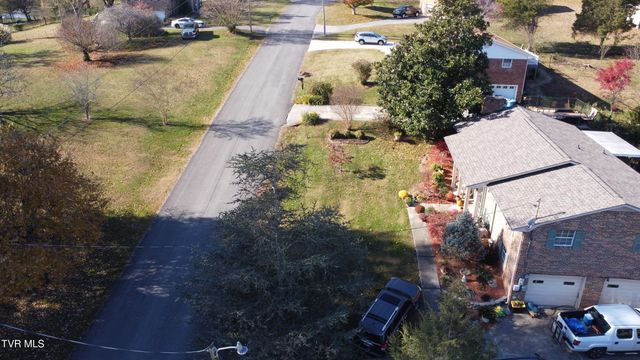 4561 Birchwood Circle, Morristown, TN 37814