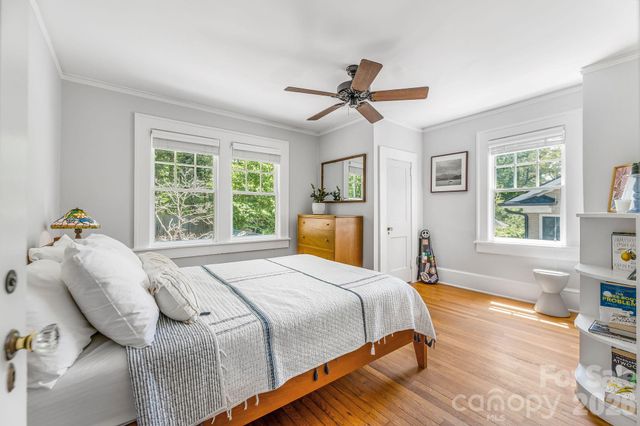 22 Westover Drive, Asheville, NC 28801