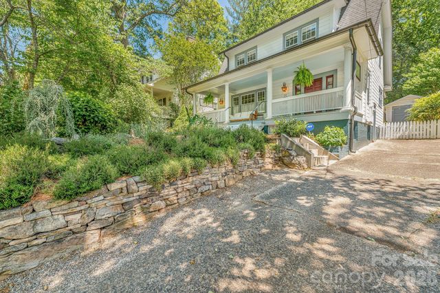 22 Westover Drive, Asheville, NC 28801