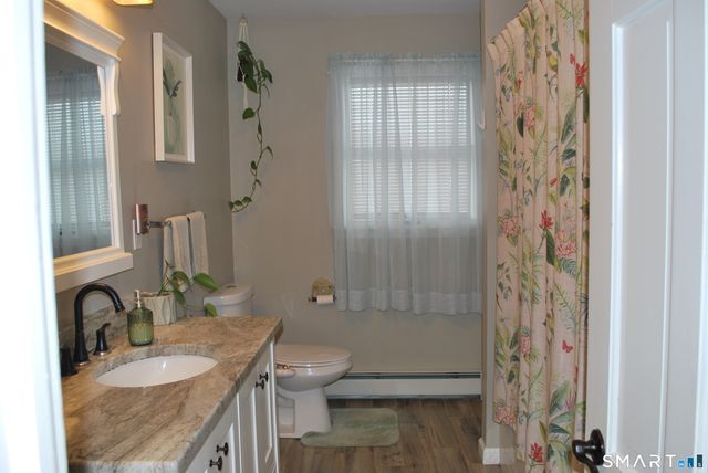 77 Thorniley Street, New Britain, CT 06051