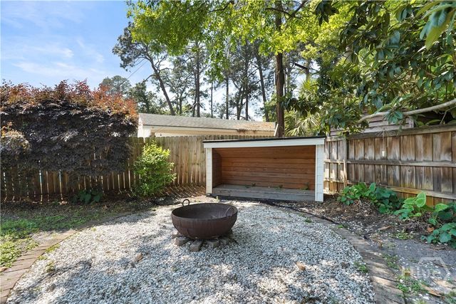 50 Richmond Drive, Savannah, GA 31406
