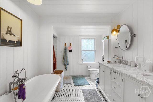 50 Richmond Drive, Savannah, GA 31406