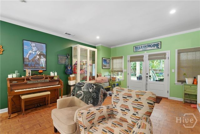 50 Richmond Drive, Savannah, GA 31406