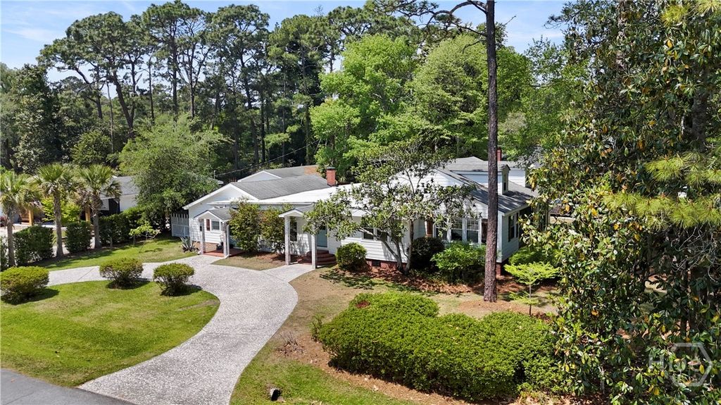 50 Richmond Drive, Savannah, GA 31406