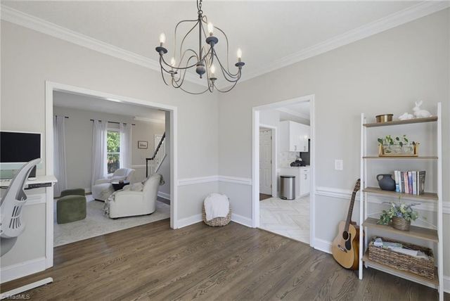 6101 Glenridge Court, Kernersville, NC 27284