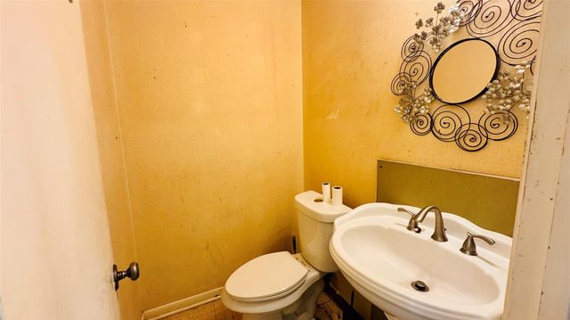 811 N Travis Street, Liberty, TX 77575