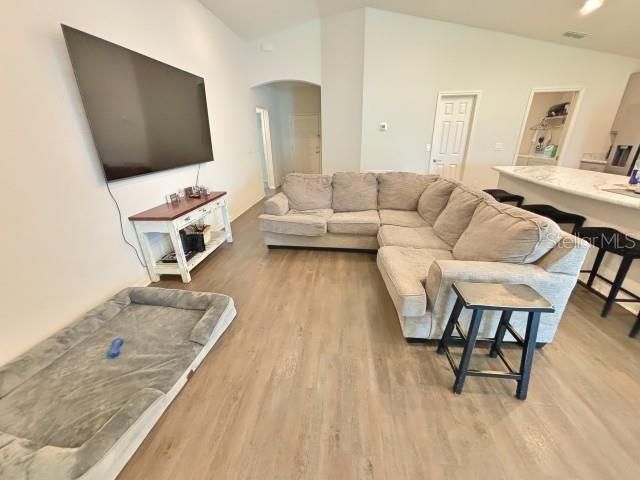 737 DAPHNE DRIVE, Polk City, FL 33868