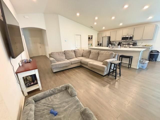 737 DAPHNE DRIVE, Polk City, FL 33868