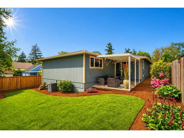 11003 Sw 63RD Ave, Portland, OR 97219