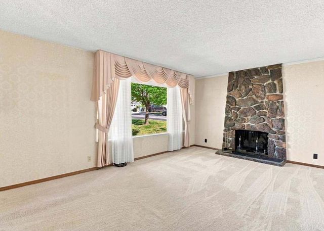 4631 Oakbough Way, Carmichael, CA 95608