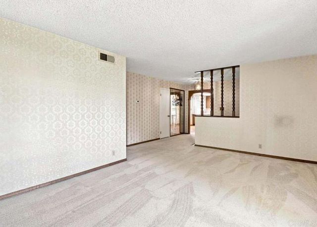 4631 Oakbough Way, Carmichael, CA 95608