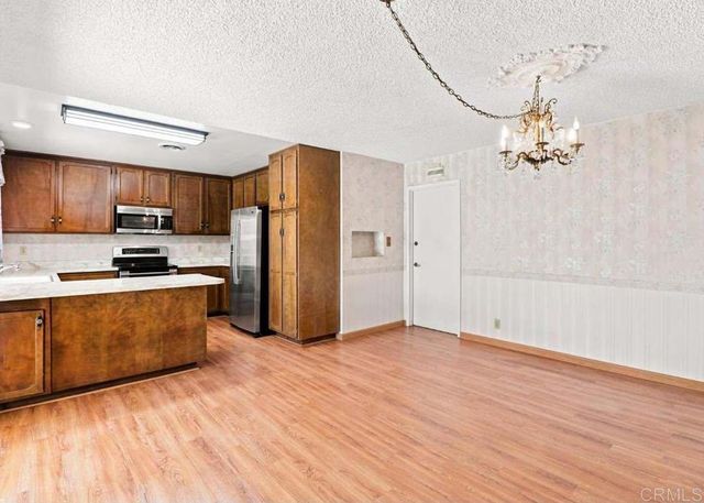 4631 Oakbough Way, Carmichael, CA 95608