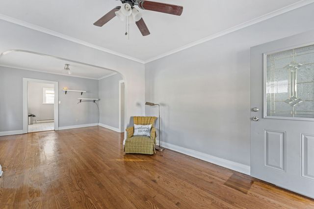 1109 Massena Avenue, Waukegan, IL 60085