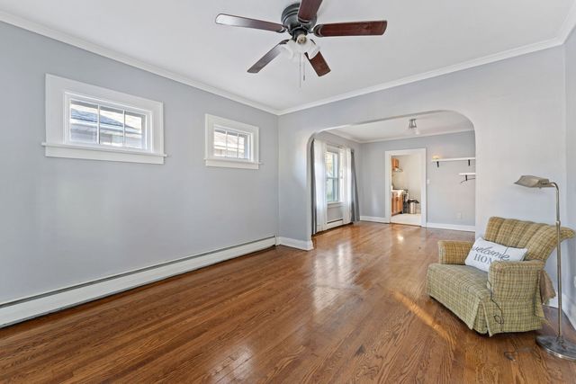 1109 Massena Avenue, Waukegan, IL 60085