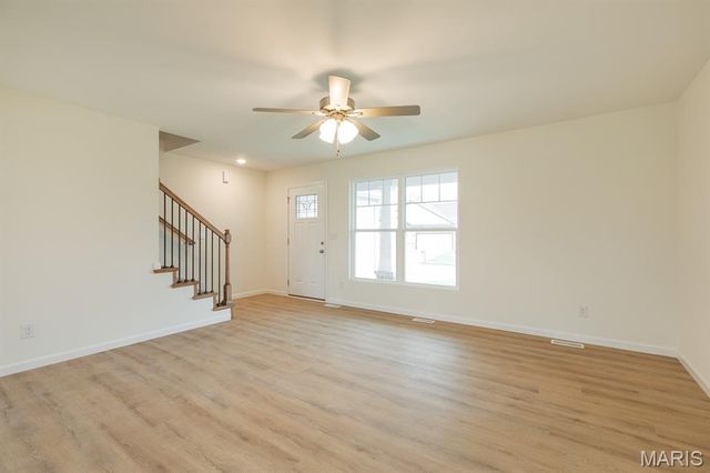 207 Wrigley Field Drive, Bethalto, IL 62010