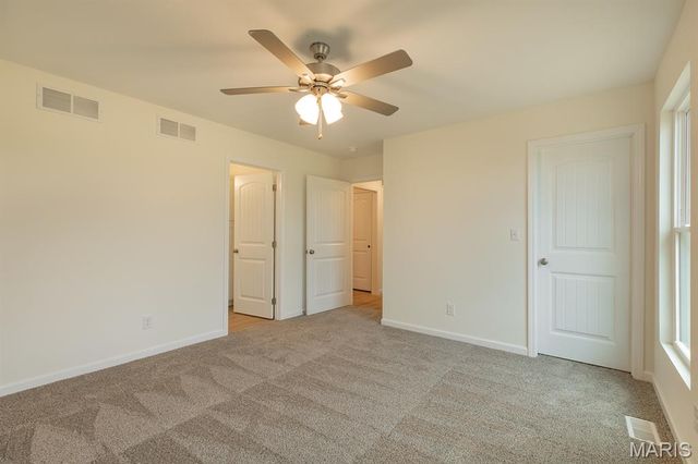 207 Wrigley Field Drive, Bethalto, IL 62010