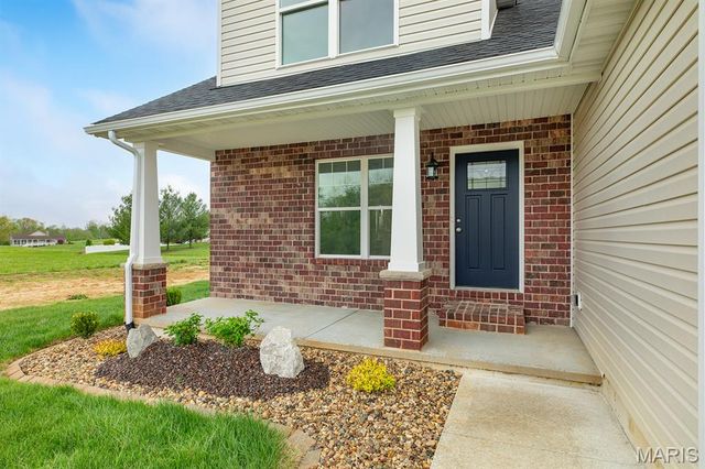207 Wrigley Field Drive, Bethalto, IL 62010