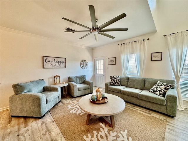 14214 Ambrosia St 101, Corpus Christi, TX 78418