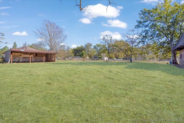 115 Main Street, Hendrix, OK 74741