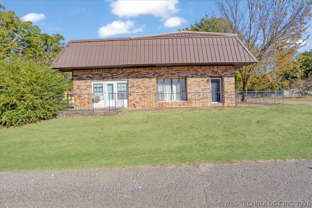 115 Main Street, Hendrix, OK 74741