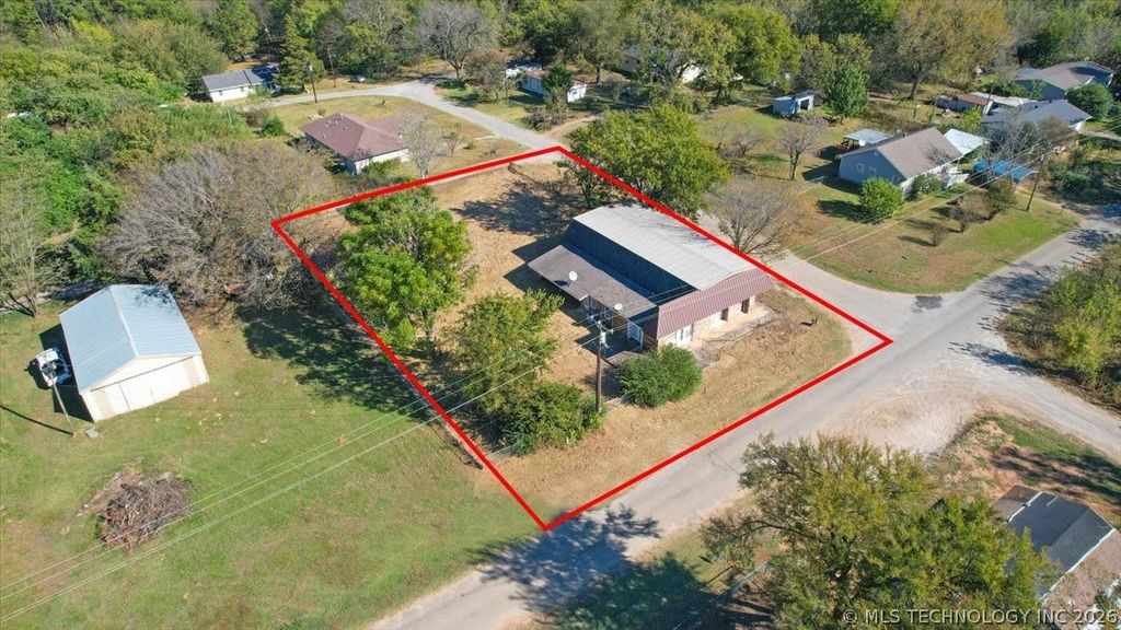115 Main Street, Hendrix, OK 74741