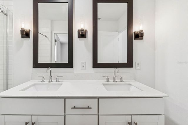 3386 WITHERS WAY 64, Davenport, FL 33837