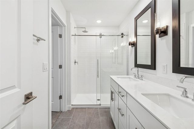 3386 WITHERS WAY 64, Davenport, FL 33837