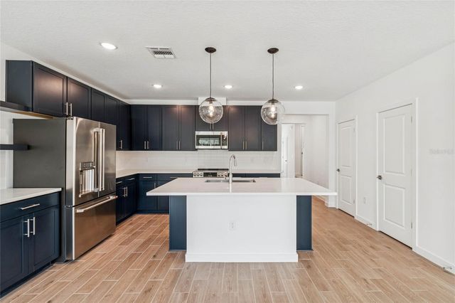 3386 WITHERS WAY 64, Davenport, FL 33837