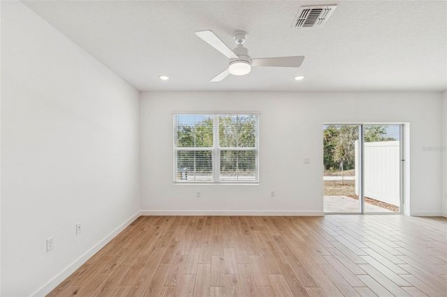 3386 WITHERS WAY 64, Davenport, FL 33837