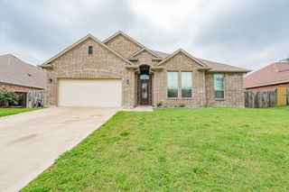 1805 Jupiter Lane, Ennis, TX 75119