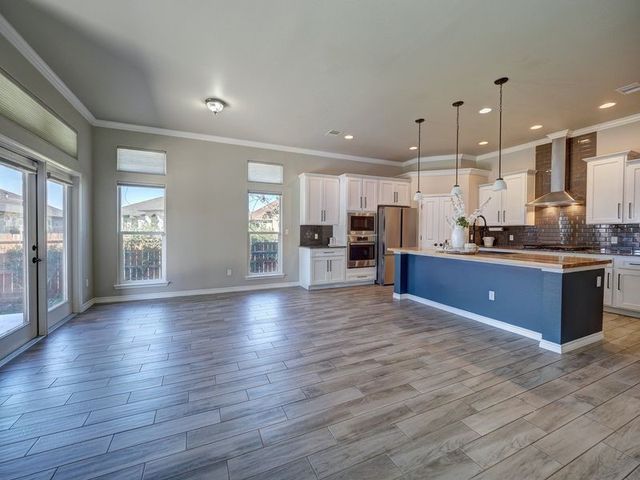 8205 Yosemite Dr, Corpus Christi, TX 78414