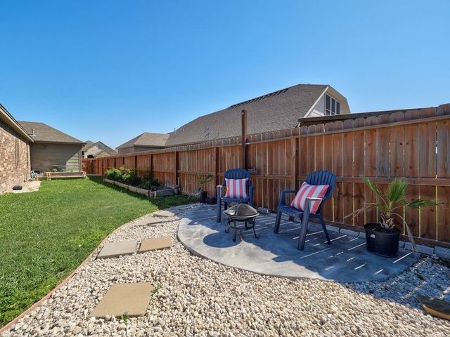 8205 Yosemite Dr, Corpus Christi, TX 78414